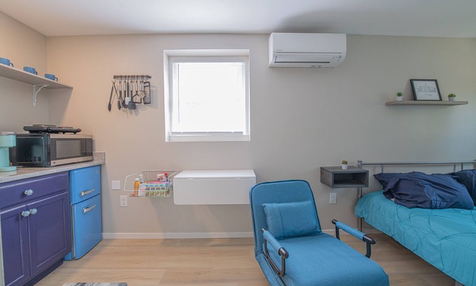 Concord Apartamento | Cozy, contemporary, studio near all things Concord!