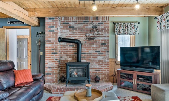 Intervale Casa | Cozy Conway Area Home about 4 Mi to Cranmore Mountain!