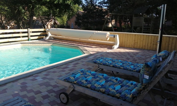 Savigne-sous-le-Lude Cabaña | Casa rural con piscina entre la Fleche y Le Lude