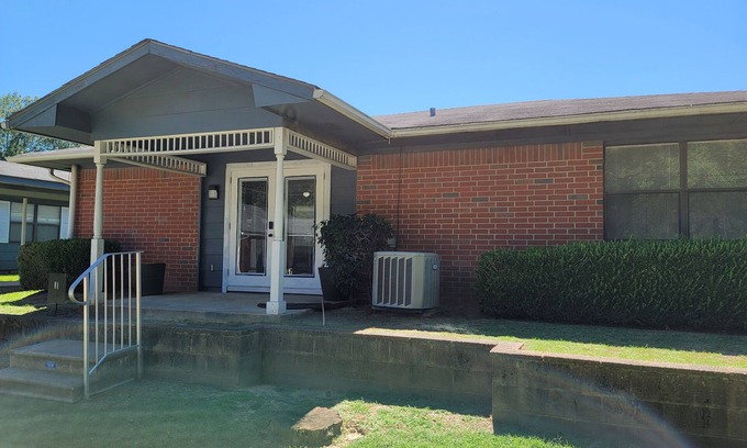 Idabel Casa | Cozy Cottage Apartment with All Amenities