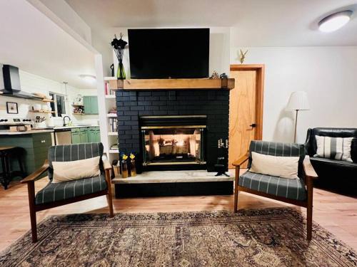 Albrightsville Casa | Cozy Cottage by the Lake