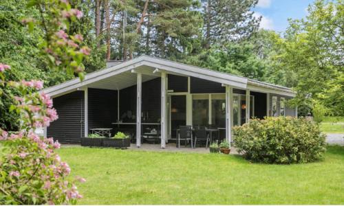 Melby Casa | Cozy Cottage In Scenic Surroundings
