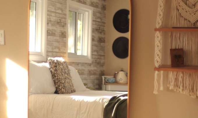 Dwight Cabaña | Cozy cottage in the woods (family & pet-friendly!)