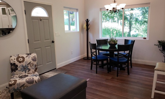 Columbia Falls Cabaña | Cozy Cottage in the Woods