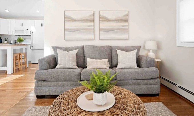 Portsmouth Cabaña | Cozy Cottage Near Newport & Bristol. Walk to Beach