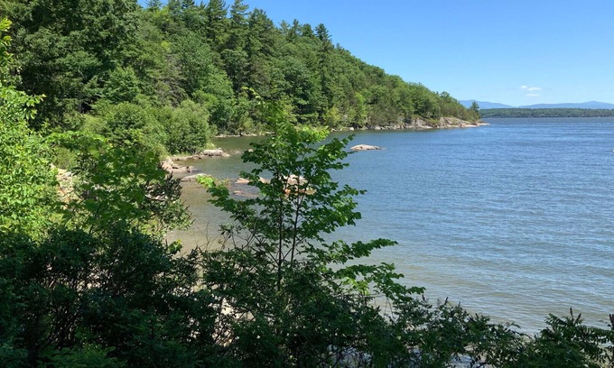 Westport Casa | Acogedora casa de campo con vistas al lago Champlain