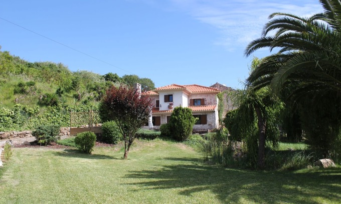 Caldas da Rainha Apartamento | Cozy Cottage apartment Casa Antiga