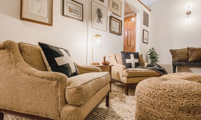 Jacksonport Casa | Cozy cottage tucked in the woods. 5 minutes from Cave Point and Whitefish Dunes.