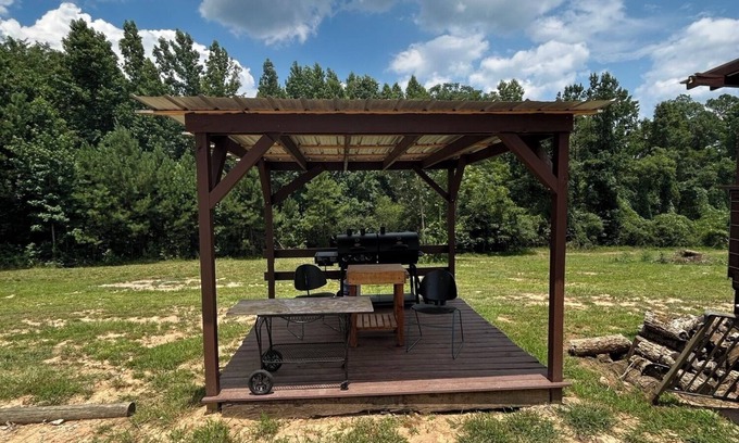 Five Points Cabaña | Cozy cottage with AC, Pet-friendly, Near West Point Lake