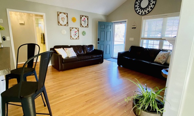 Franklinton Casa | **cozy country** *stargazing acre*