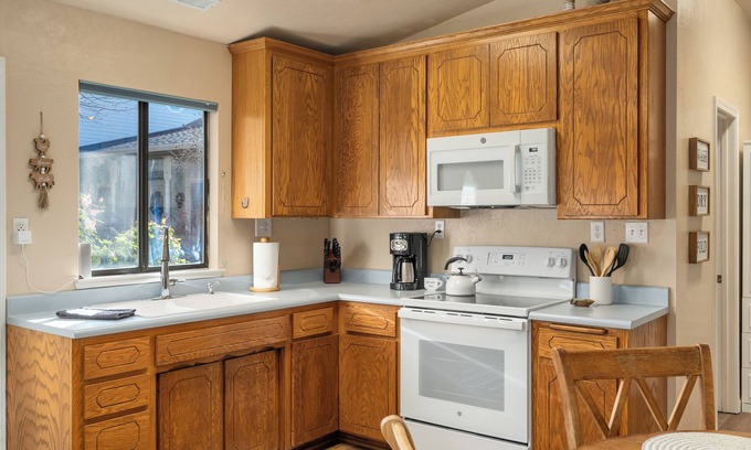 Butte County Apartamento | Cozy Country Studio. 5 minute drive from Chico!