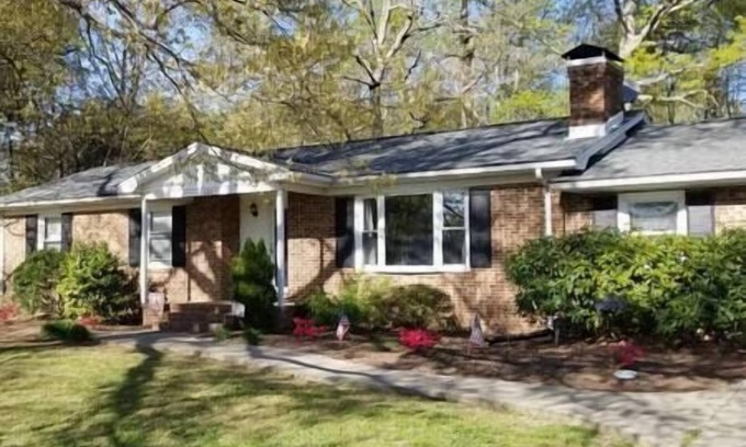 Reidsville Casa | Cozy Countryside Getaway with Fast Wifi/Hot Tub