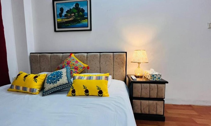Mohammadpur Apartamento | Cozy couple friendly private room