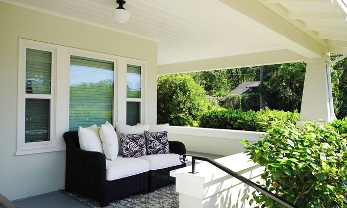 Calistoga Casa | Cozy Craftsman Cottage in Calistoga