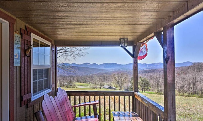 Cumberland Casa | Cozy Cumberland Cabin in the Allegheny Mountains!
