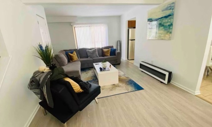 Sicklerville Casa | Cozy Cute house in Sicklerville. Minutes to Philly downtown and Philly Airport.