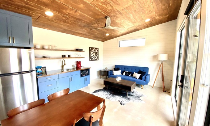 Dripping Springs Casa | Cozy & Cute Modern Tiny house close to wineries, wedding venues, and outdoor fun