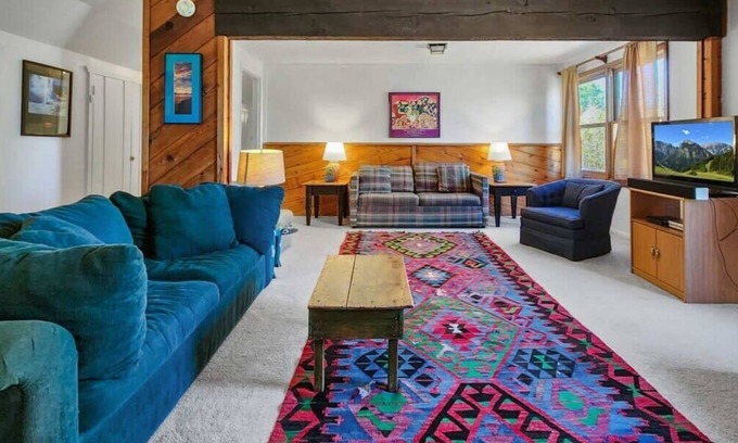 Summit Cove Condominio | Cozy Dillon Mountain Apartment: Deck and Fire Pit