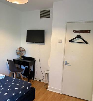Deptford Casa | Cozy Double bed room