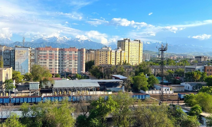 Bishkek Apartamento | Cozy Downtown Apt w/ Wi-Fi – 1 Min from Railroad St, Balcony w/ Mountain View