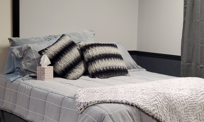 Medford Apartamento | Cozy downtown corporate studio fully furnished