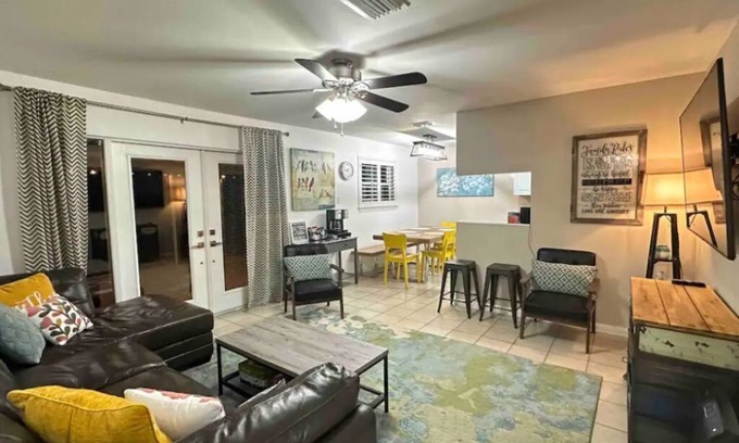 Grogan's Mill Casa | Cozy duplex home, The Woodlands