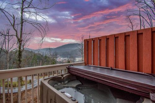 Gatlinburg Chalet De Esquí | Cozy dwntwn chalet with mtn view GSMNP near Aquarium