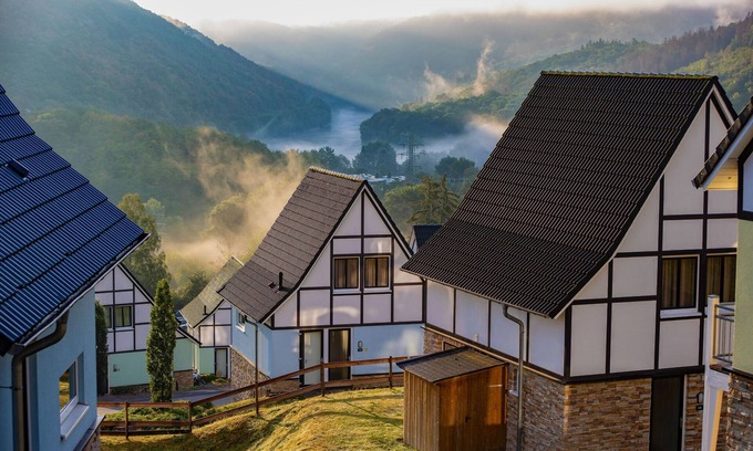 Heimbach Villa | Cómodo chalet cerca de un lago