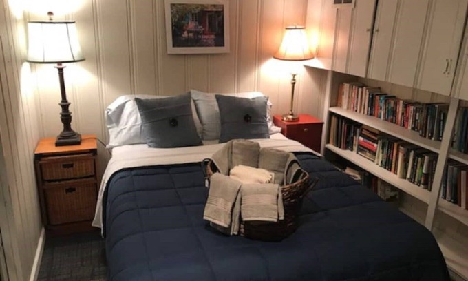 Winchester Apartamento | Cozy English Basement Apt quiet but close to downtown
