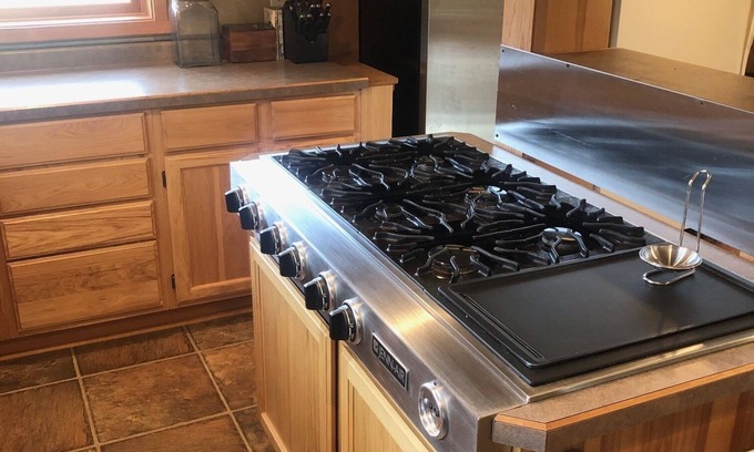 Goodman Casa | Cozy family home on ATV/Snowmobile trails. Kick back and relax after your ride!