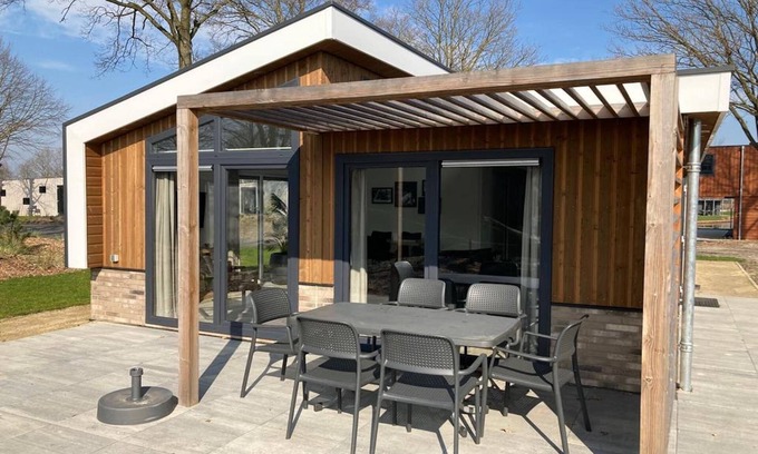 Kaatsheuvel Chalet De Esquí | Chalet moderno cerca de Efteling, con microondas
