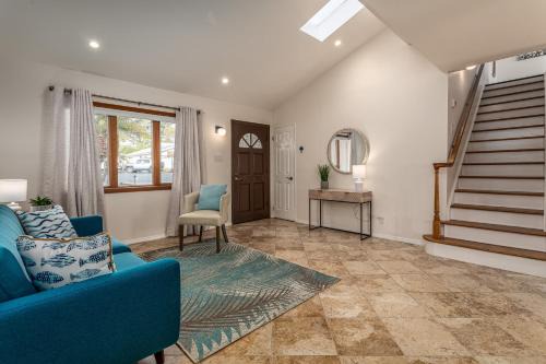 Olde Carlsbad Casa | Cozy Family Getaway home