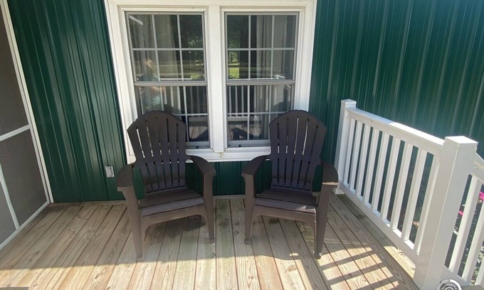 Williamston Otro | Cozy farm guest house…