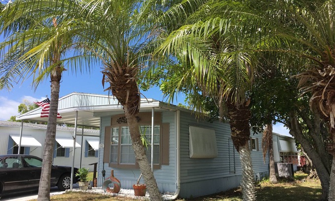 Port Saint Lucie Casa | Casa prefabricada en alquiler
