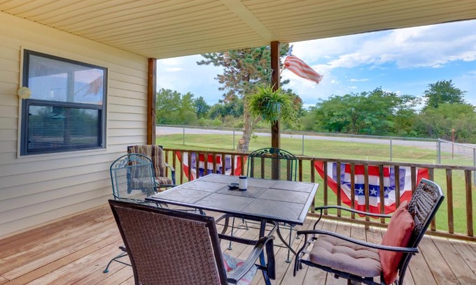 Fort Cobb Casa | Cozy Fort Cobb Home Rental Near Lake Access!