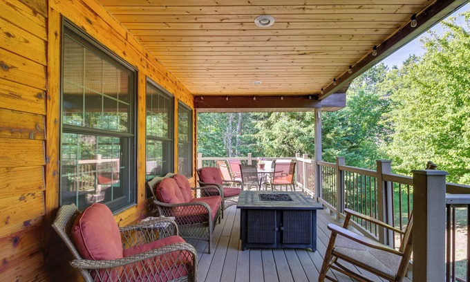 Frazee Casa | Cozy Frazee Lake Home w/ Hot Tub & Fire Pit!