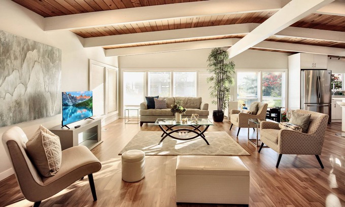 Canyon Heights Casa | Cozy fully furnished home with patio and games room