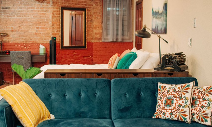 Riverwest Apartamento | Cozy Garden Apartment in Eclectic Riverwest