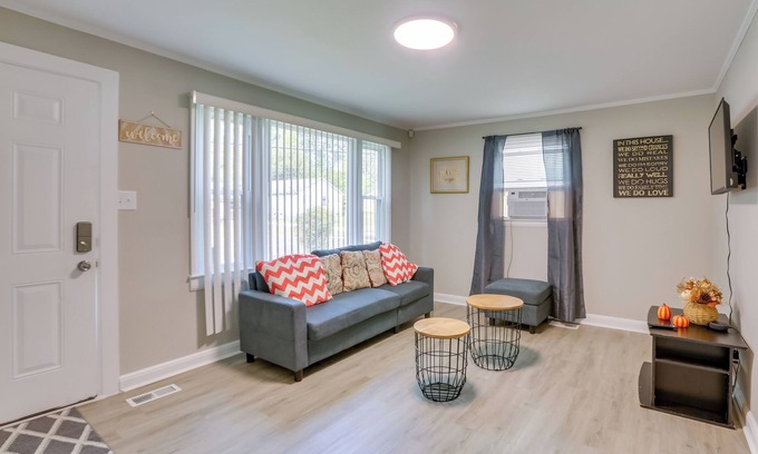 Greensboro Cabaña | Cozy Greensboro Vacation Rental w/ Deck & Fire Pit
