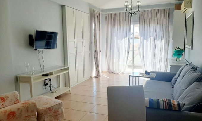Universal Apartamento | Cozy ground floor apartment with sunny veranda