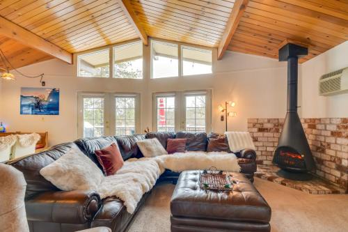 Groveland Casa | Cozy Groveland Chalet Near Yosemite!