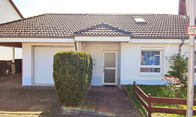 Rastatt Casa | Cozy guest house by the park, 2 Zimmer Maisonette inkl. Küche, Arbeitsplatz, Parkplatz