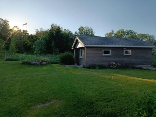Leknes Casa | Cozy guesthouse in quiet area of central Leknes