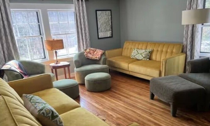 Randolph Casa | Cozy haven in heart of White Mountains 2-bedroom house in Randolph