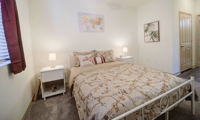 Wright Apartamento | COZY HIDEAWAY ONLY A SHORT DRIVE FROM LOCAL BEACHES, BASES AND ATTRACTIONS