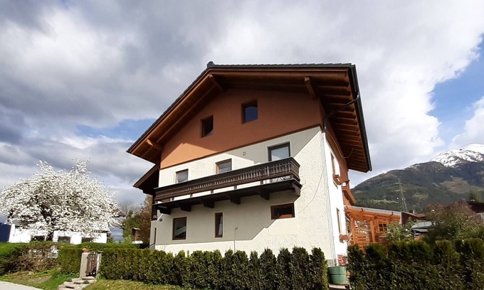 Niedernsill Apartamento | Cozy Holiday Apartment with Mountain View – Your Alpine Retreat!