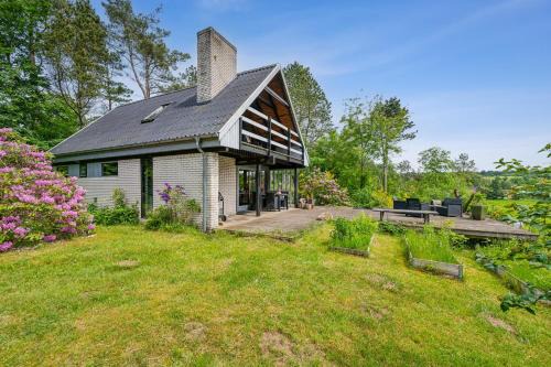 Femmøller Casa | Cozy Holiday Home In Scenic Surroundings