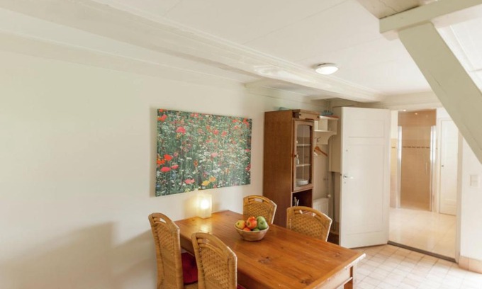 Municipality of Baarn Casa | Cozy Holiday Home near Forest in Baarn