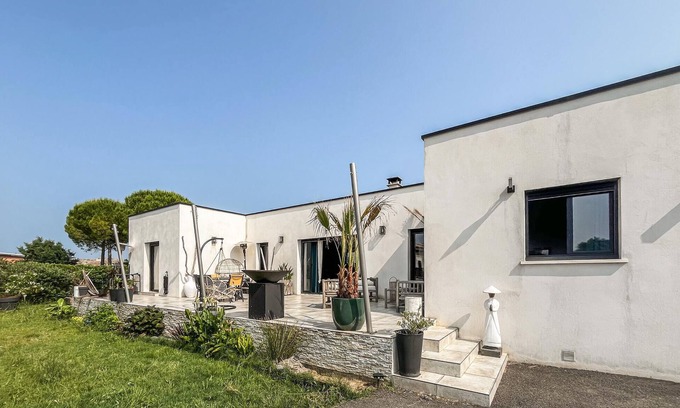 Saint-Cesaire-de-Gauzignan Casa | Acogedora casa en Saint-Césaire-de-Gauzi