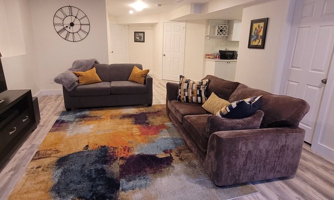 Amherstview Apartamento | Cozy Home Away from Home